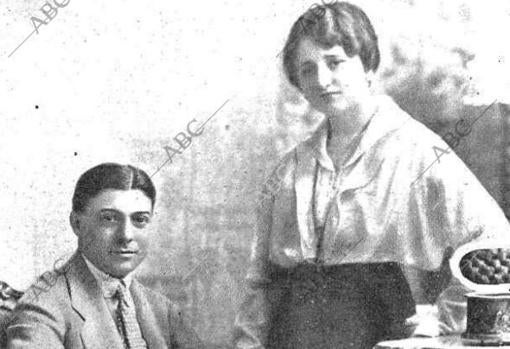 Eduardo Arcos, conocido como «Fantomas» o «El Rey de los ladrones», con su amante Leonor Fioravant